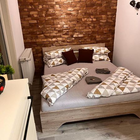 Chata Reina Villa Puste Pole Luaran gambar